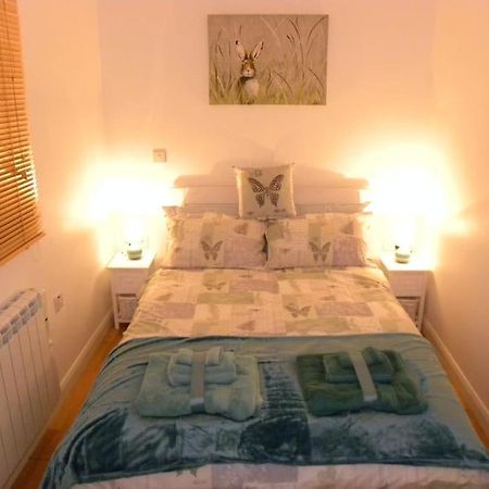 Oakey Orchard - Cosy Apartment In Tamar Valley, Cornwall Saint Dominick Esterno foto