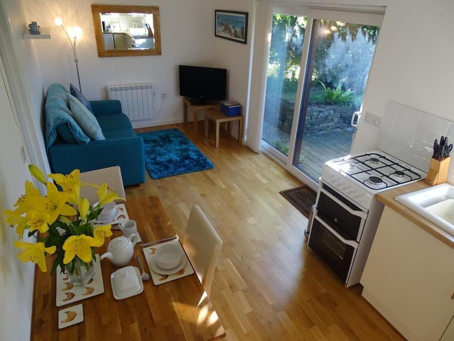Oakey Orchard - Cosy Apartment In Tamar Valley, Cornwall Saint Dominick Esterno foto